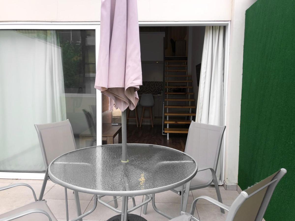 Cozy Loft Apartment 아이아 나파 외부 사진
